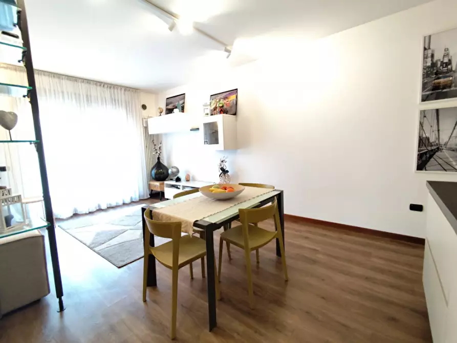 Immagine 8 di Appartamento in vendita  a Vicenza
