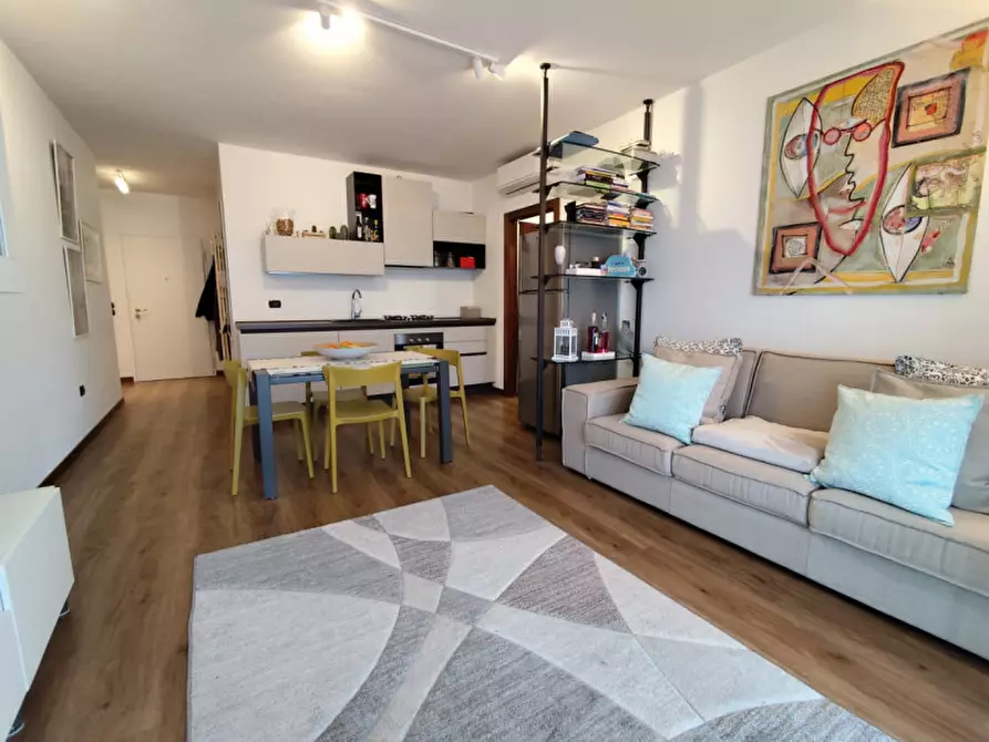 Immagine 11 di Appartamento in vendita  a Vicenza