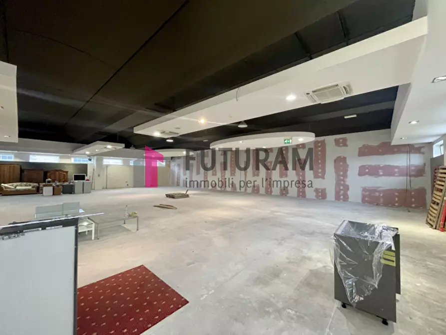 Immagine 1 di Capannone industriale in affitto  in VIA ROMA 1 a Pianiga