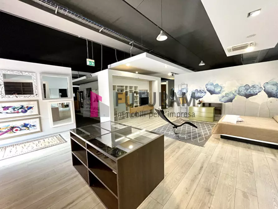 Immagine 7 di Capannone industriale in vendita  in VIA ROMA 1 a Pianiga