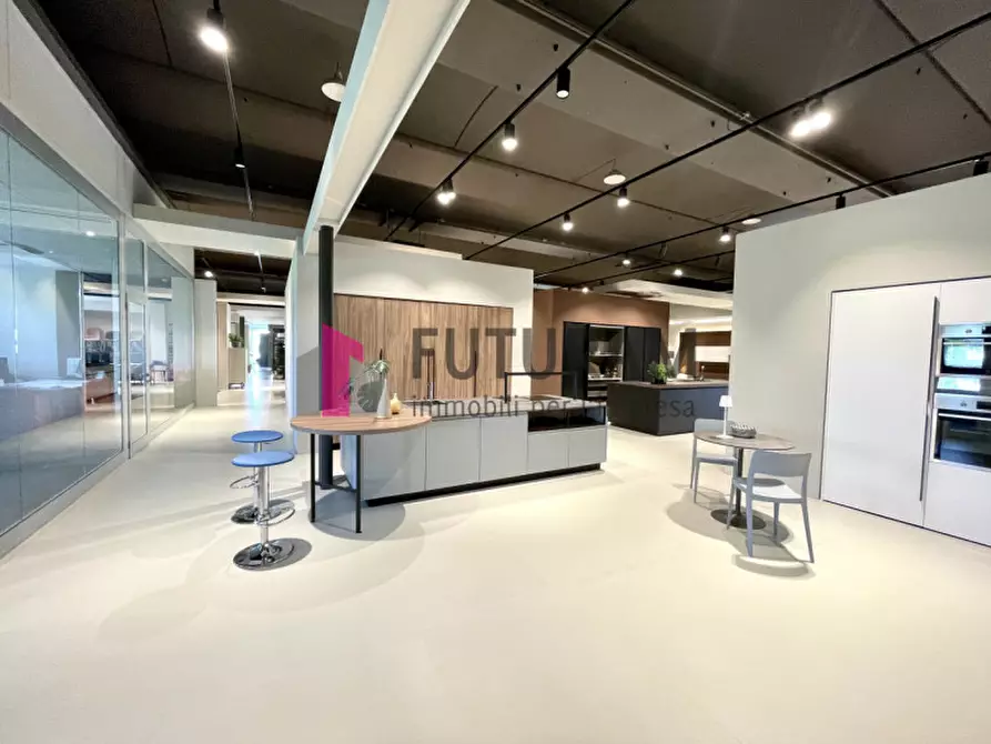 Immagine 13 di Capannone industriale in vendita  in VIA ROMA 1 a Pianiga