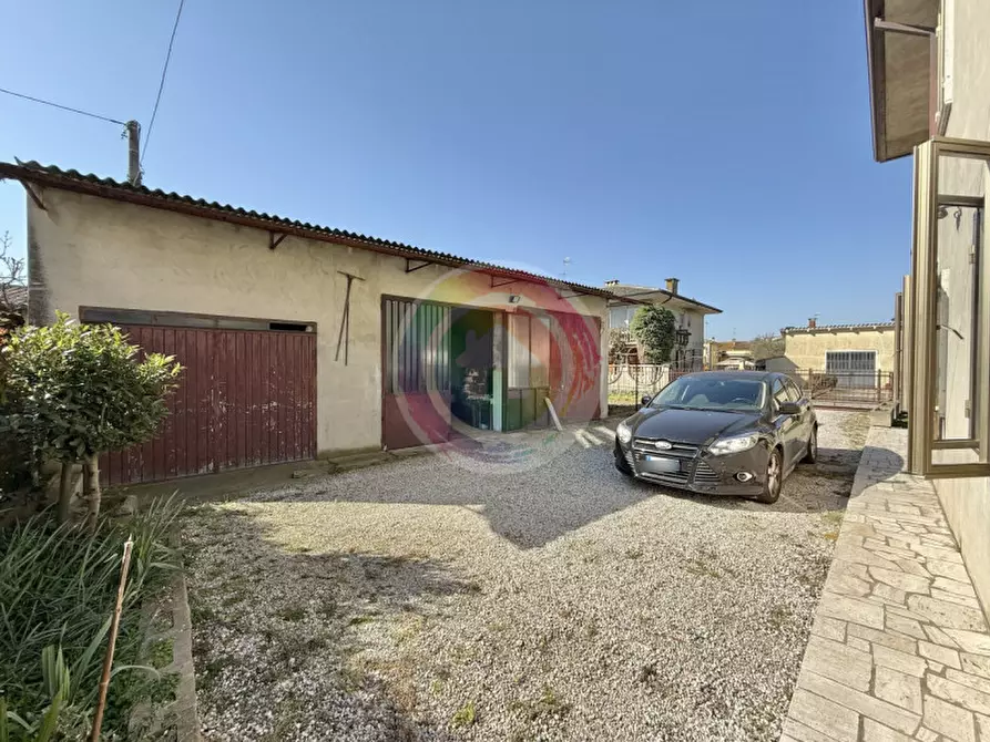 Immagine 6 di Casa indipendente in vendita  in Via Arzere a Solesino