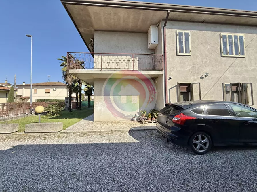 Immagine 7 di Casa indipendente in vendita  in Via Arzere a Solesino