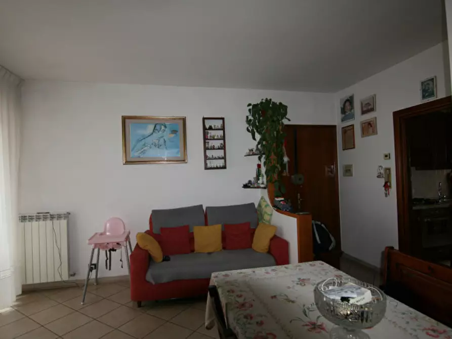 Immagine 1 di Appartamento in vendita  a Sinalunga