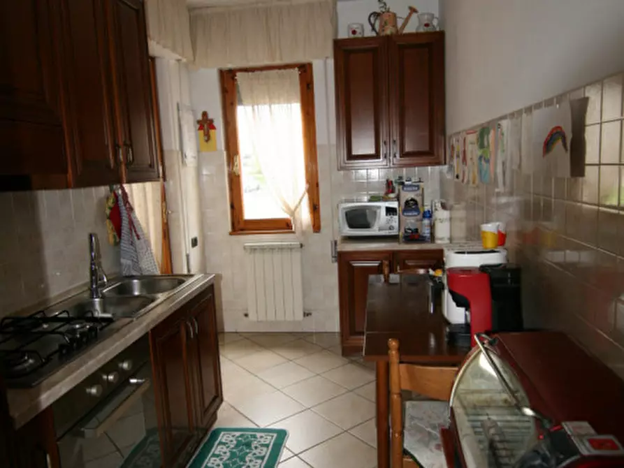 Immagine 4 di Appartamento in vendita  a Sinalunga