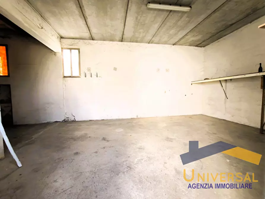 Immagine 15 di Magazzino in vendita  a Camposampiero