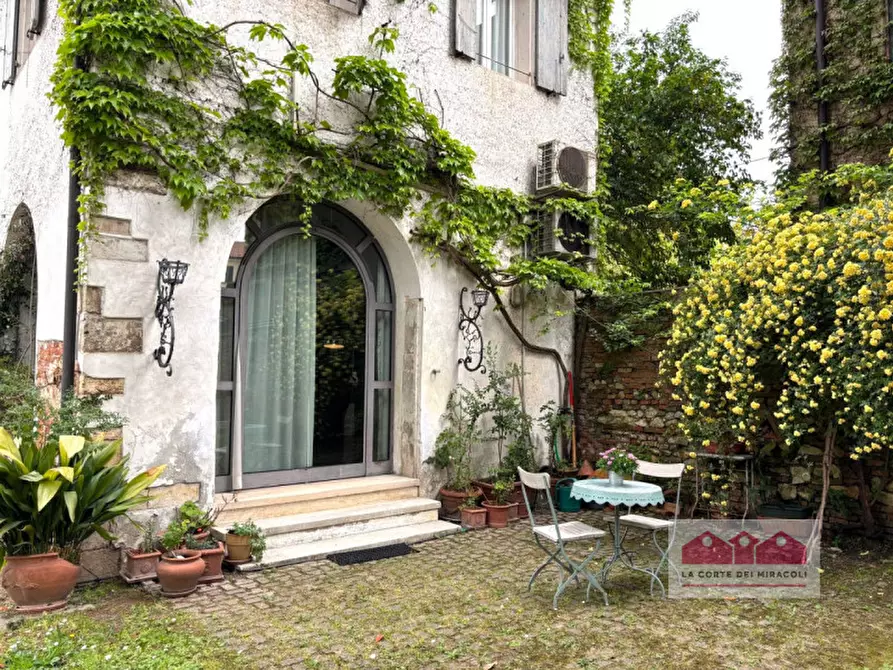 Immagine 10 di Appartamento in vendita  in Contra' Corpus Domini a Vicenza