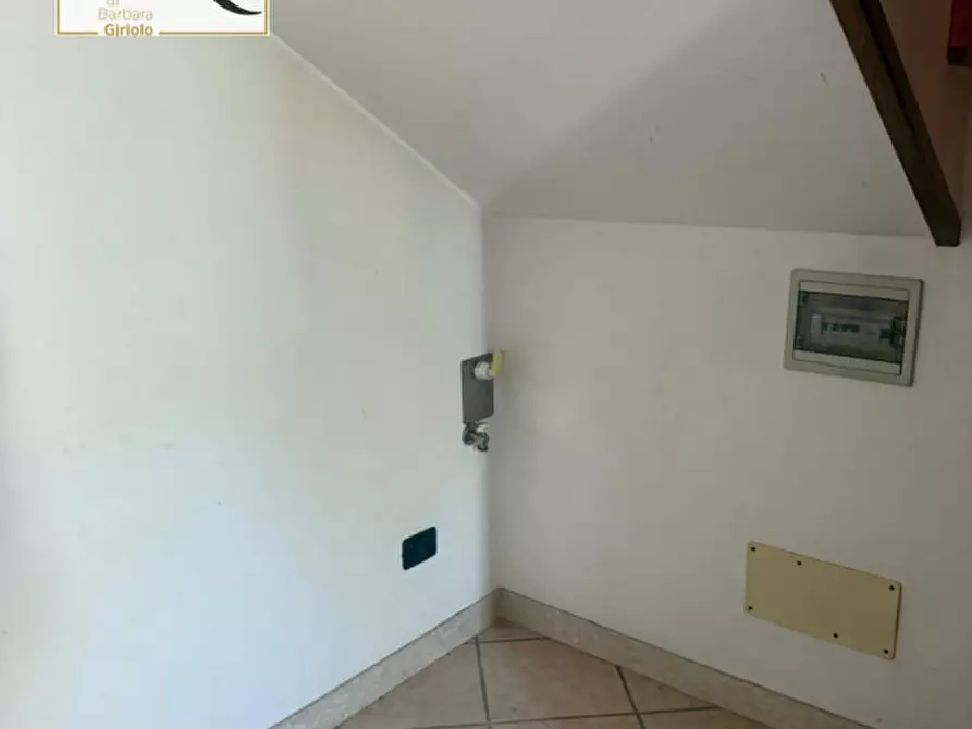 Immagine 6 di Casa indipendente in vendita  a Urbana
