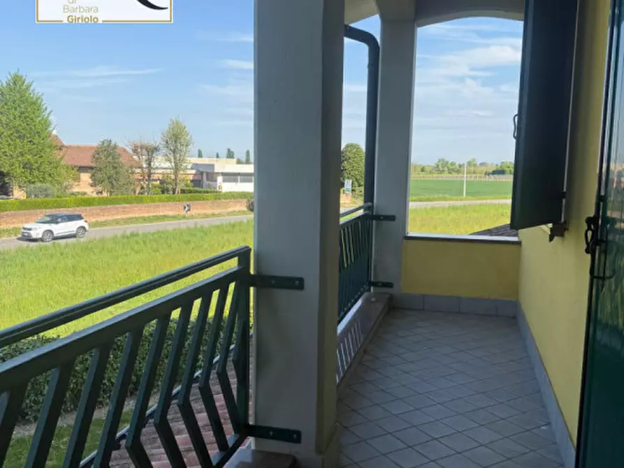 Immagine 12 di Casa indipendente in vendita  a Urbana