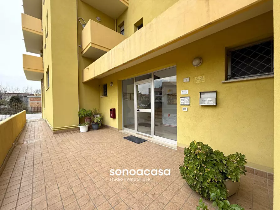 Immagine 22 di Appartamento in vendita  in Via Perugia 2 a Mondolfo