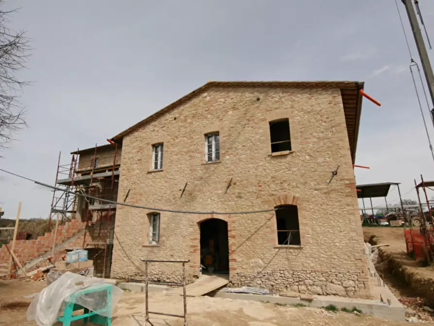 Immagine 10 di Rustico / casale in vendita  a Marsciano