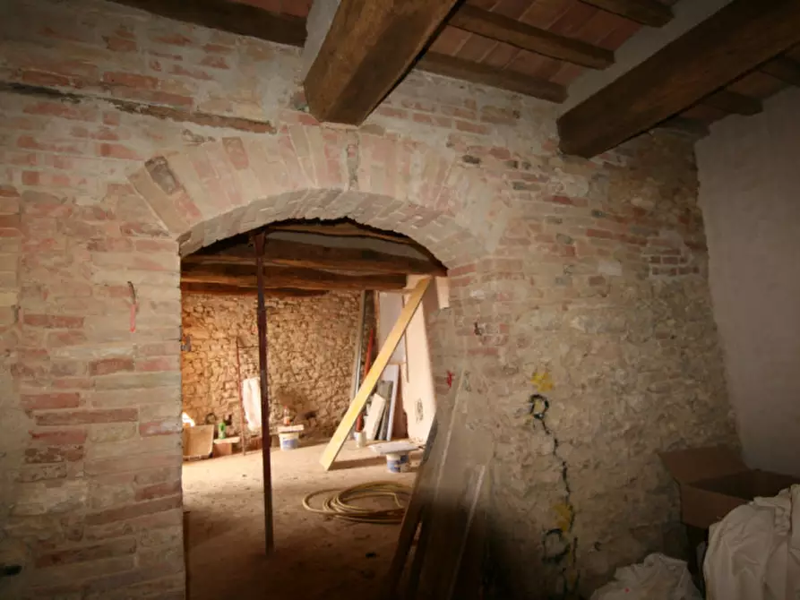 Immagine 27 di Rustico / casale in vendita  a Marsciano