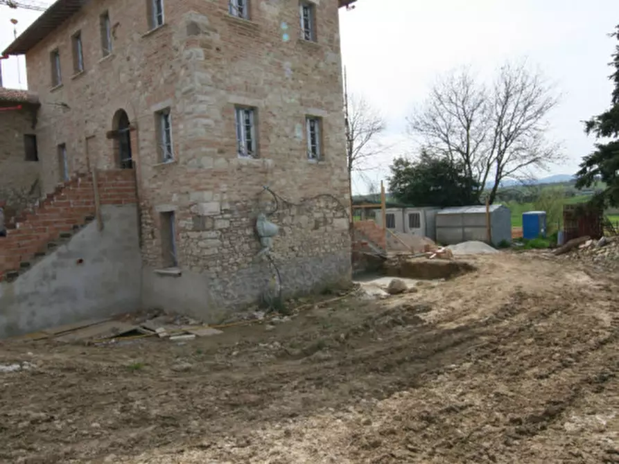 Immagine 32 di Rustico / casale in vendita  a Marsciano