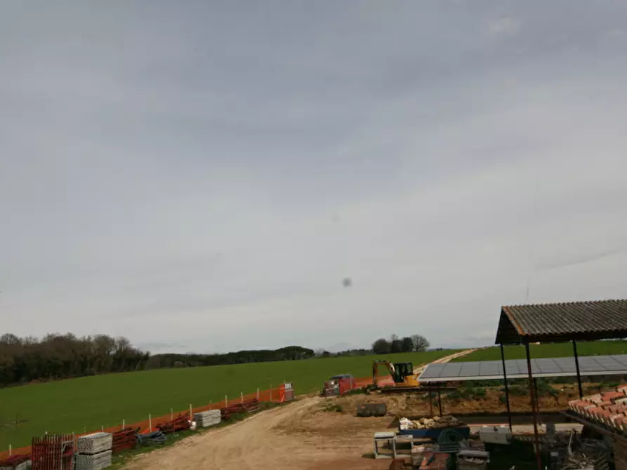 Immagine 37 di Rustico / casale in vendita  a Marsciano