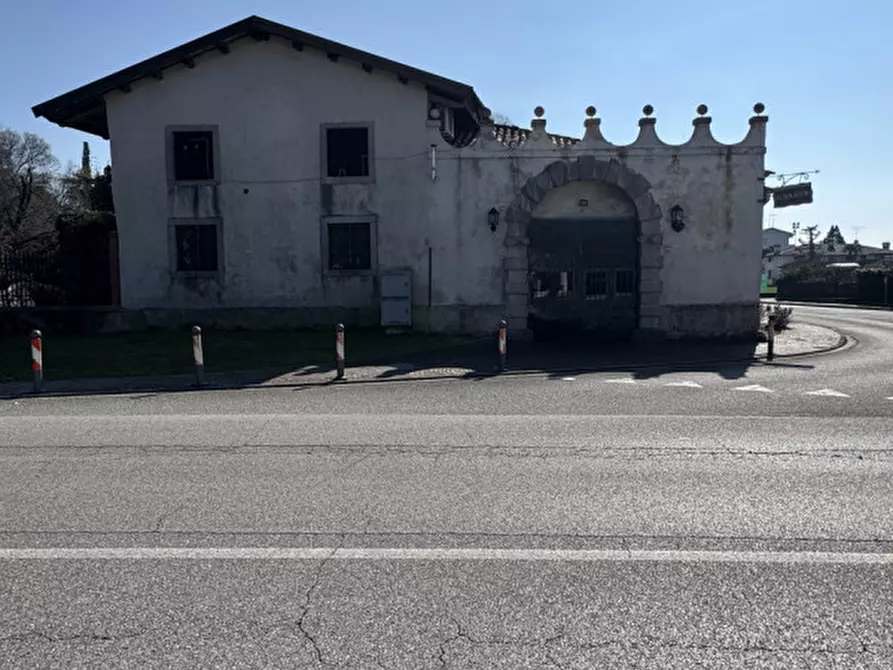 Immagine 2 di Magazzino in affitto  in Via Quattro Novembre 35 a San Giovanni Al Natisone
