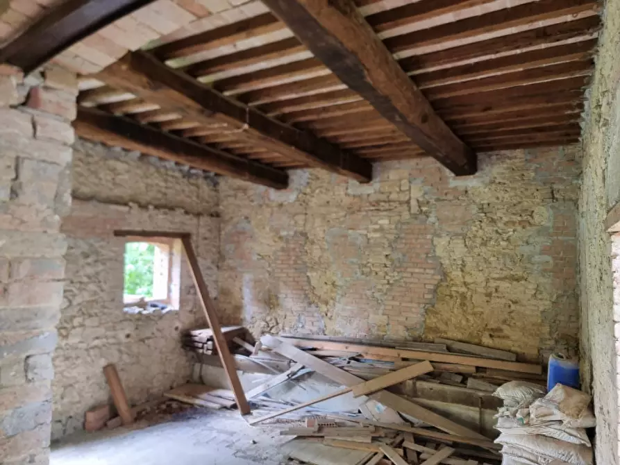 Immagine 9 di Rustico / casale in vendita  a Marsciano