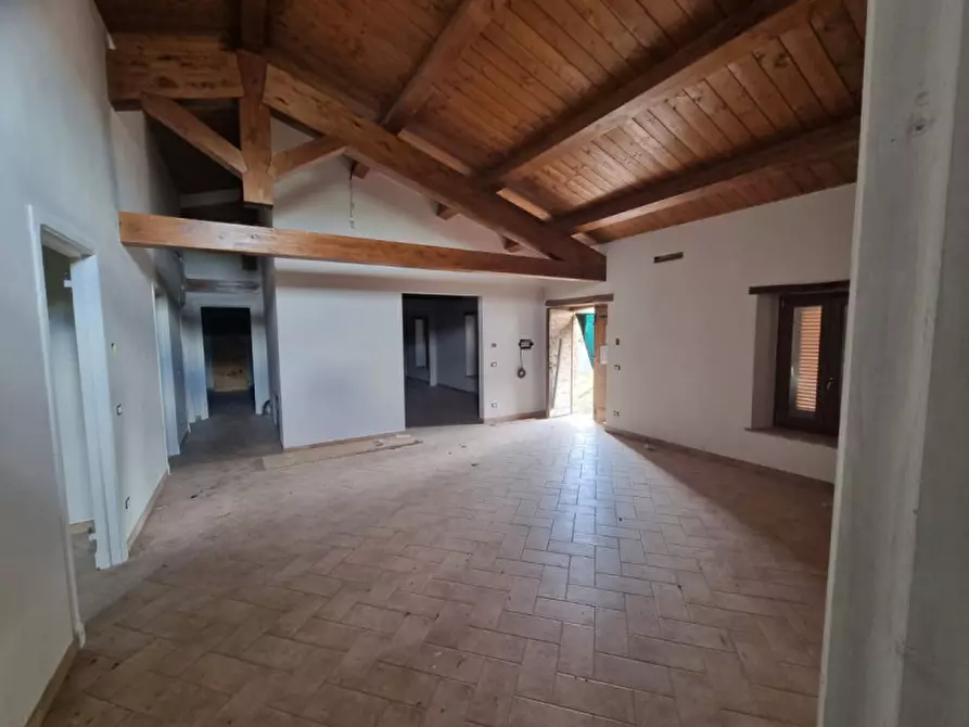 Immagine 21 di Rustico / casale in vendita  a Marsciano