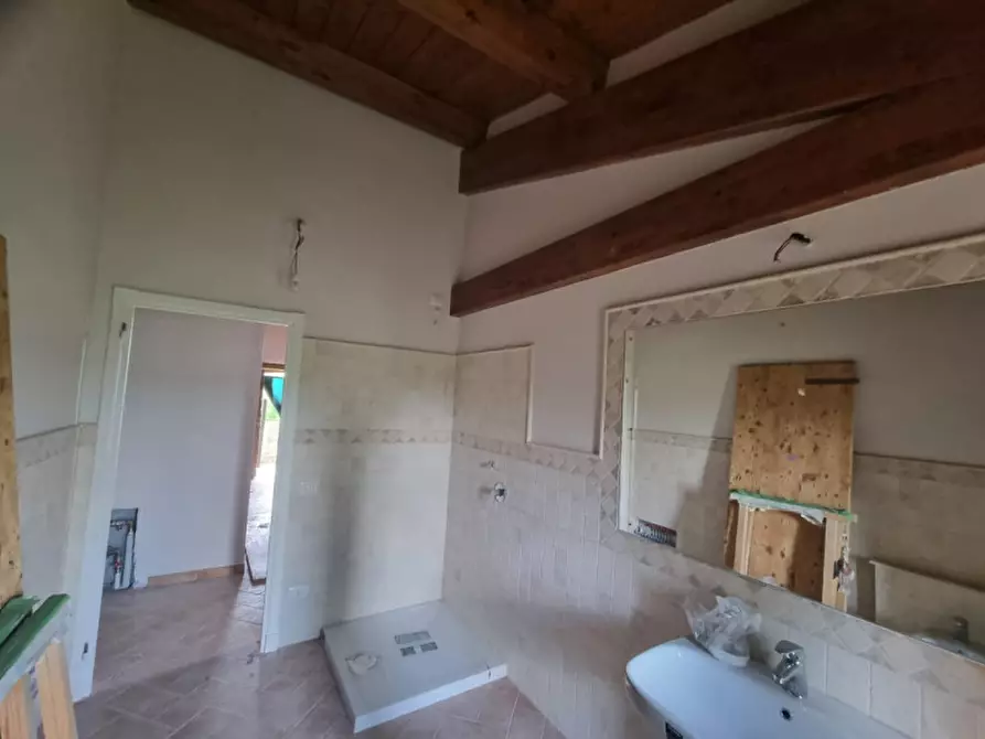 Immagine 29 di Rustico / casale in vendita  a Marsciano