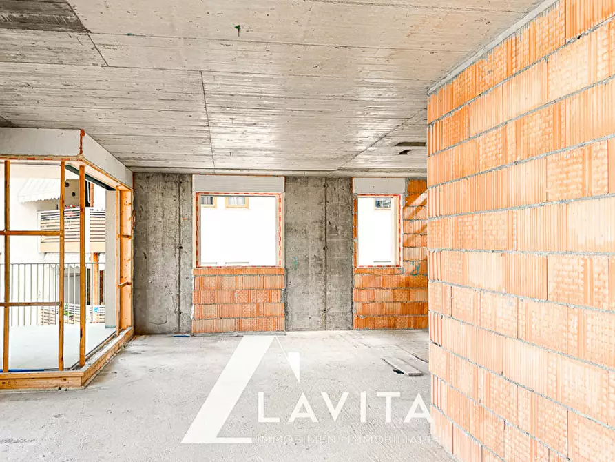 Immagine 12 di Casa indipendente in vendita  in Via Damiano Chiesa - Damiano-Chiesa-Straße a Laives .Leifers.