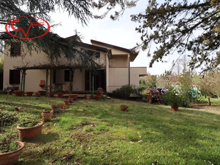 Immagine 1 di Villa in vendita  in Figline Valdarno a Figline E Incisa Valdarno