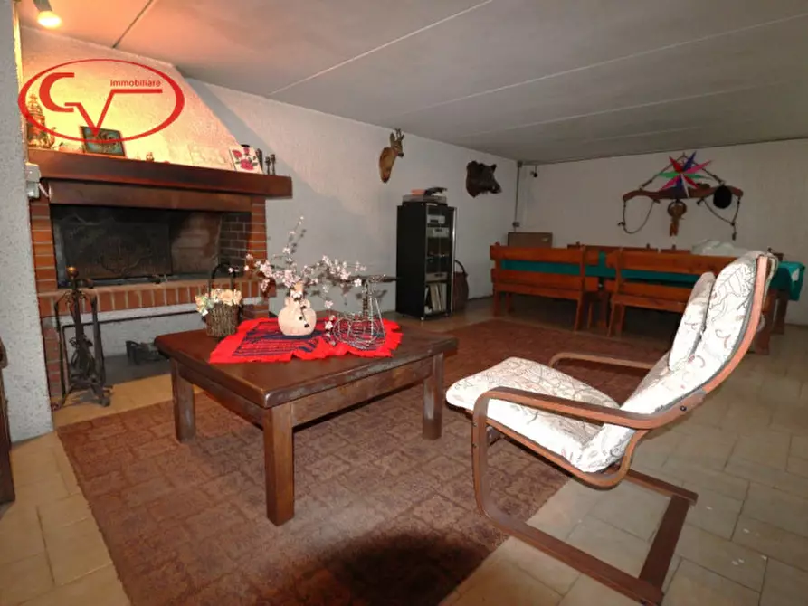 Immagine 7 di Villa in vendita  in Figline Valdarno a Figline E Incisa Valdarno