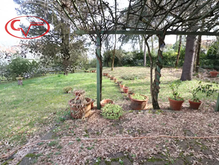 Immagine 15 di Villa in vendita  in Figline Valdarno a Figline E Incisa Valdarno