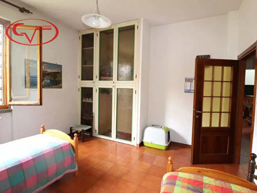 Immagine 25 di Villa in vendita  in Figline Valdarno a Figline E Incisa Valdarno