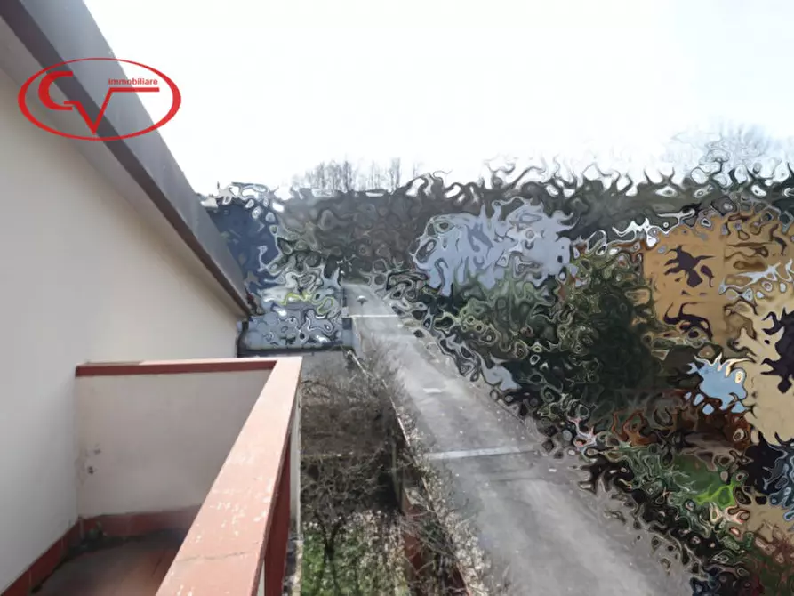 Immagine 37 di Villa in vendita  in Figline Valdarno a Figline E Incisa Valdarno