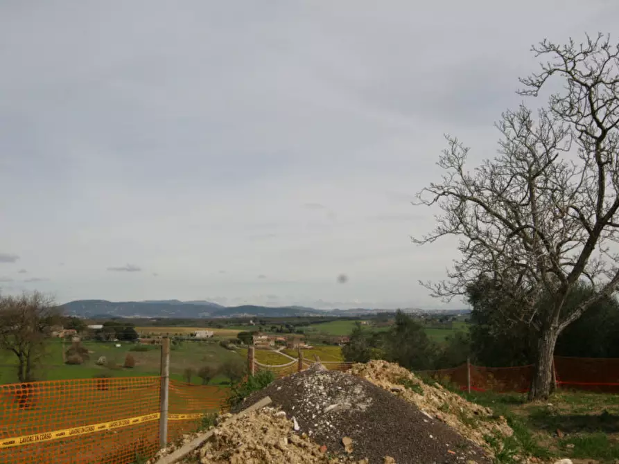 Immagine 42 di Rustico / casale in vendita  a Marsciano