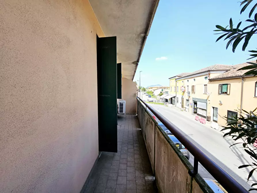 Immagine 7 di Appartamento in vendita  in VIA DESERTO a Este