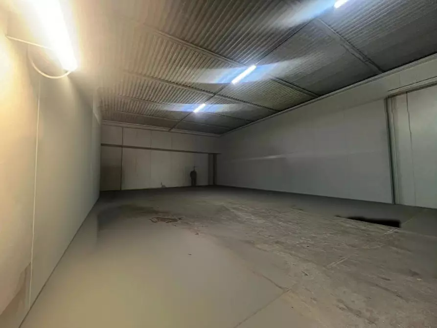 Immagine 2 di Capannone industriale in vendita  in Via Roma, 1 a Altavilla Vicentina