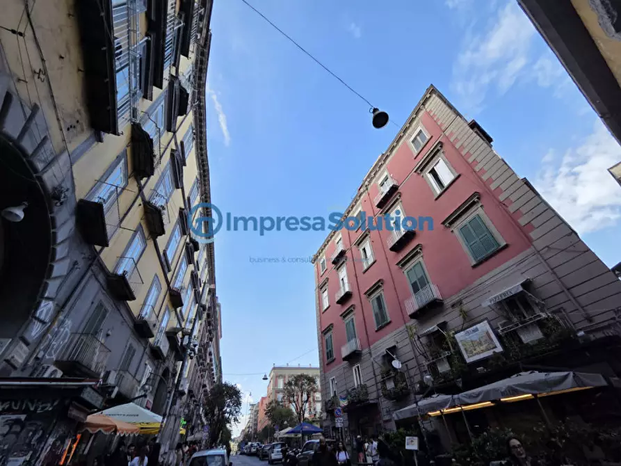 Immagine 1 di Negozio in vendita  in Via San Sebastiano a Napoli