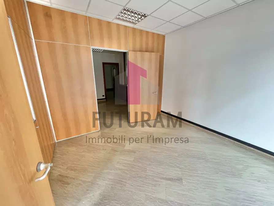 Immagine 4 di Ufficio in affitto  a Vicenza