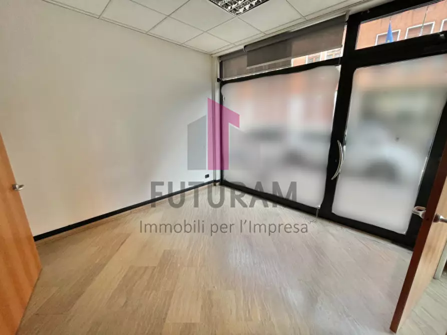 Immagine 7 di Ufficio in affitto  a Vicenza