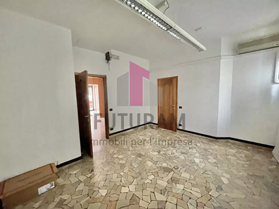 Immagine 20 di Ufficio in affitto  a Vicenza