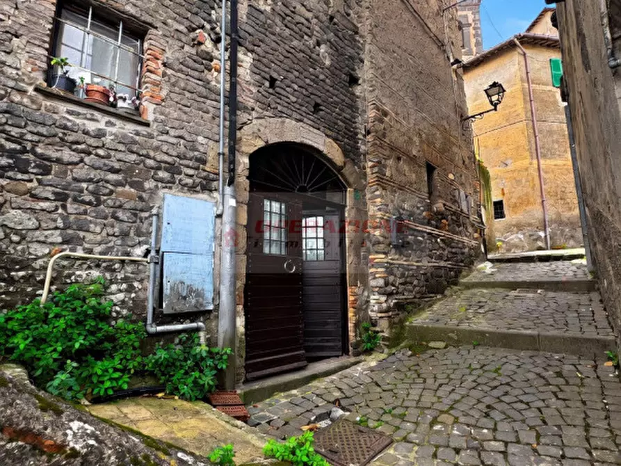 Immagine 3 di Appartamento in vendita  in via della gradinata di san clemente a Bracciano