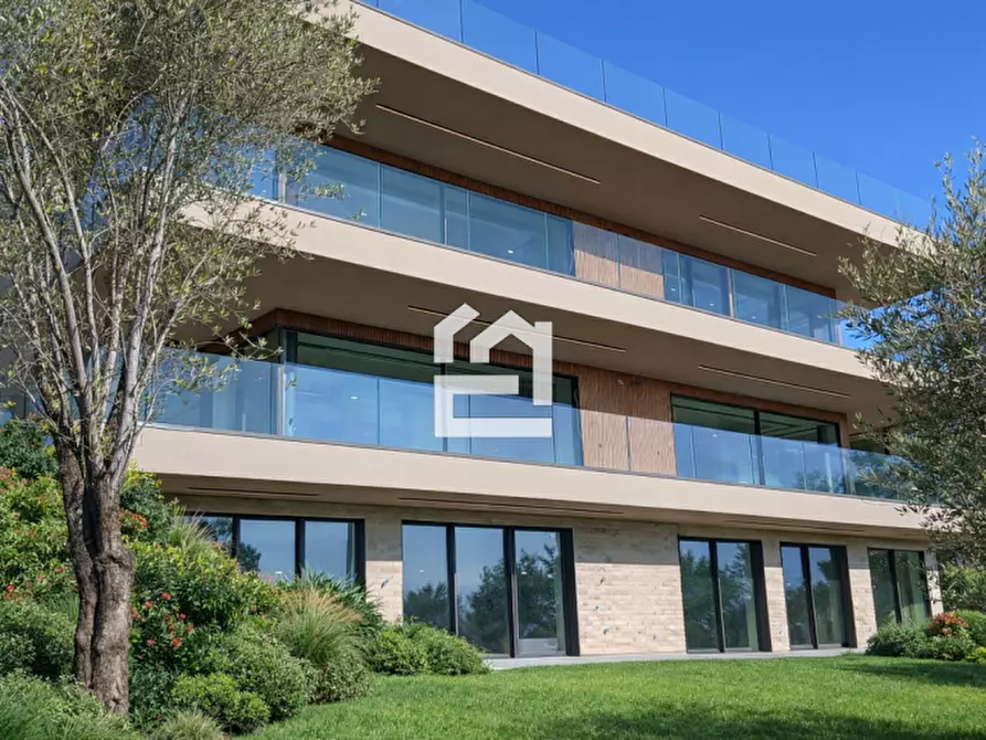 Immagine 1 di Appartamento in vendita  in Via del Lauri a Toscolano-Maderno