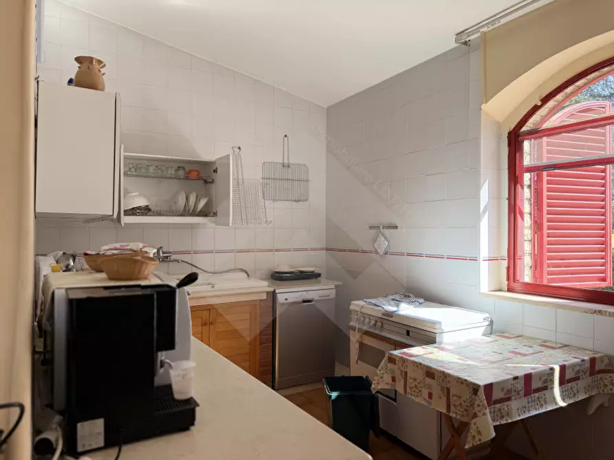 Immagine 7 di Villa in vendita  in Via Castel Del Monte a Andria