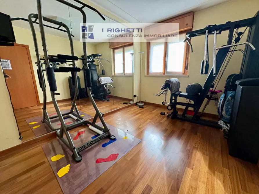 Immagine 9 di Ufficio in vendita  in Via Puglie a Verona