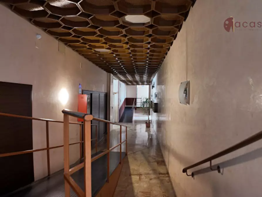 Immagine 5 di Appartamento in vendita  in Piazza Barbarino Costanzo 6 a Palermo