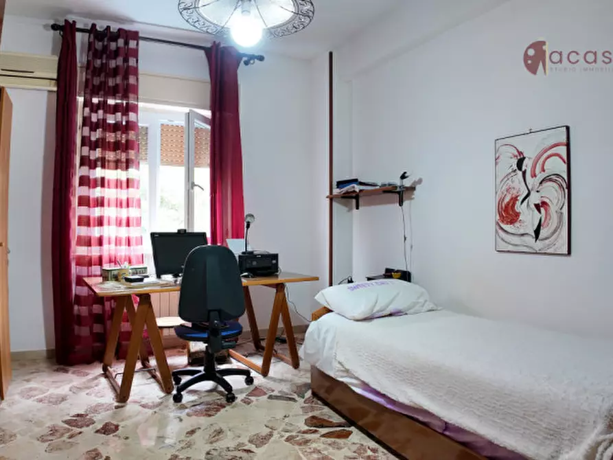 Immagine 14 di Appartamento in vendita  in Piazza Barbarino Costanzo 6 a Palermo