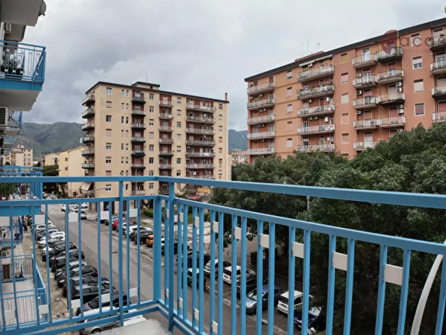 Immagine 22 di Appartamento in vendita  in Piazza Barbarino Costanzo 6 a Palermo