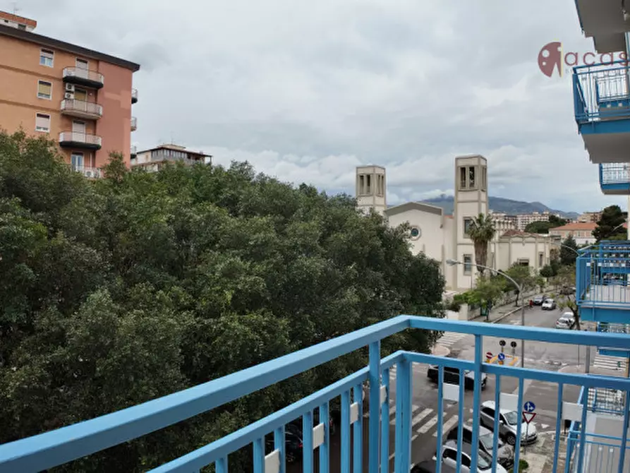Immagine 30 di Appartamento in vendita  in Piazza Barbarino Costanzo 6 a Palermo