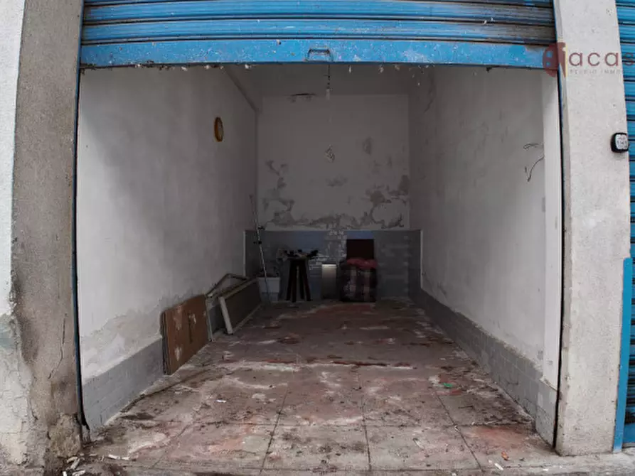 Immagine 39 di Appartamento in vendita  in Piazza Barbarino Costanzo 6 a Palermo