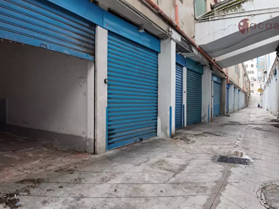 Immagine 42 di Appartamento in vendita  in Piazza Barbarino Costanzo 6 a Palermo