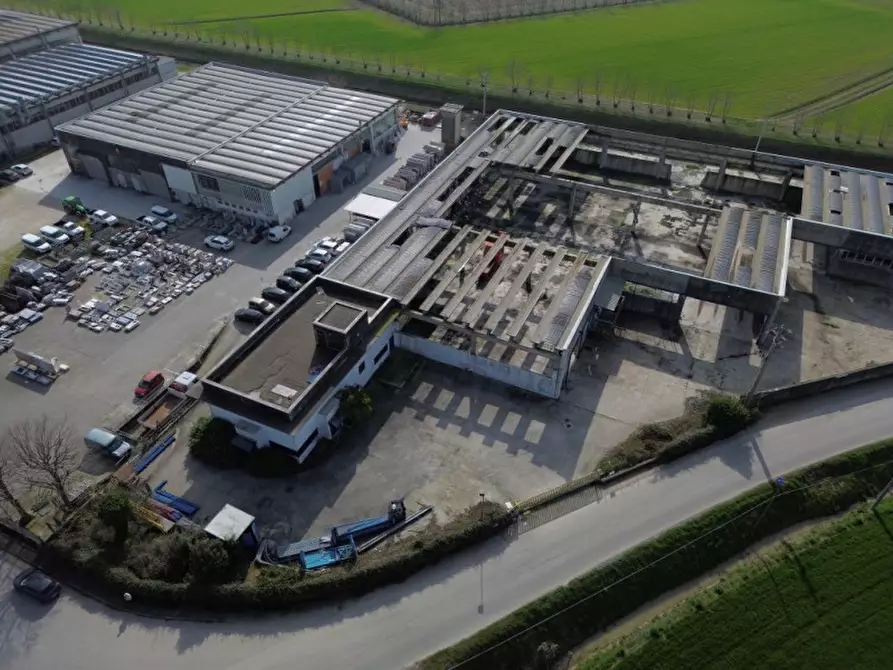 Immagine 6 di Capannone industriale in vendita  in Via Pilastri a Campiglia Dei Berici