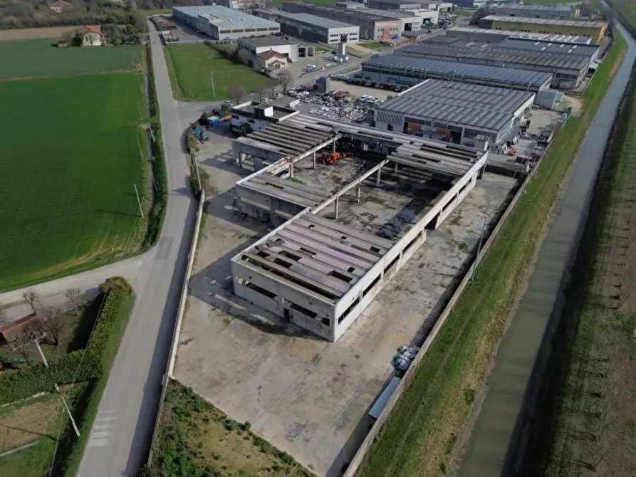 Immagine 15 di Capannone industriale in vendita  in Via Pilastri a Campiglia Dei Berici