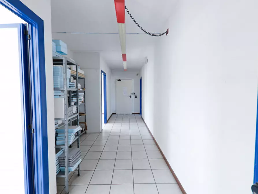 Immagine 21 di Capannone industriale in vendita  in Via Pilastri a Campiglia Dei Berici