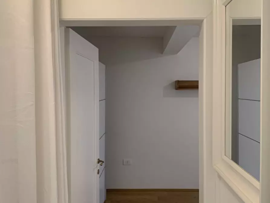 Immagine 4 di Appartamento in affitto  in Via Trento 9 a Trieste