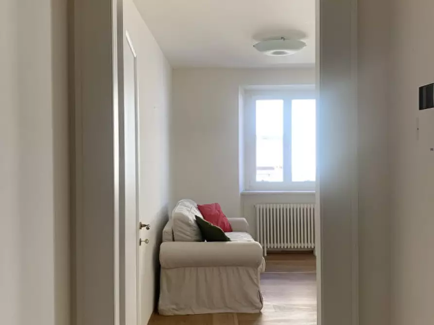 Immagine 12 di Appartamento in affitto  in Via Trento 9 a Trieste